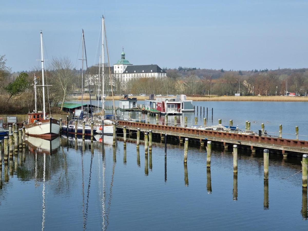 Ferienwohnung Schleiloge Mit Panoramablick Auf Die Schlei シュレースヴィヒ エクステリア 写真