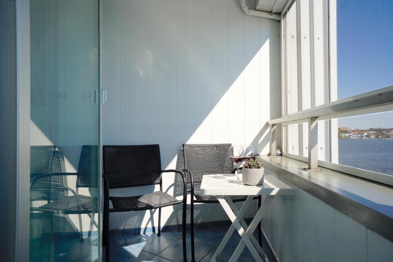 Ferienwohnung Schleiloge Mit Panoramablick Auf Die Schlei シュレースヴィヒ エクステリア 写真
